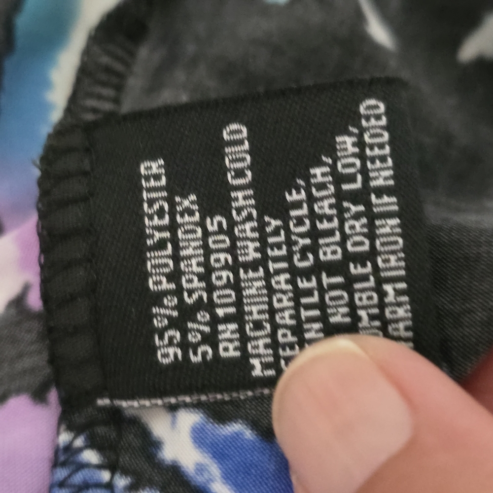 Essentials by Milano Purple & Black Abstract Zebra Print Tank Size Large - Picture 8 of 8